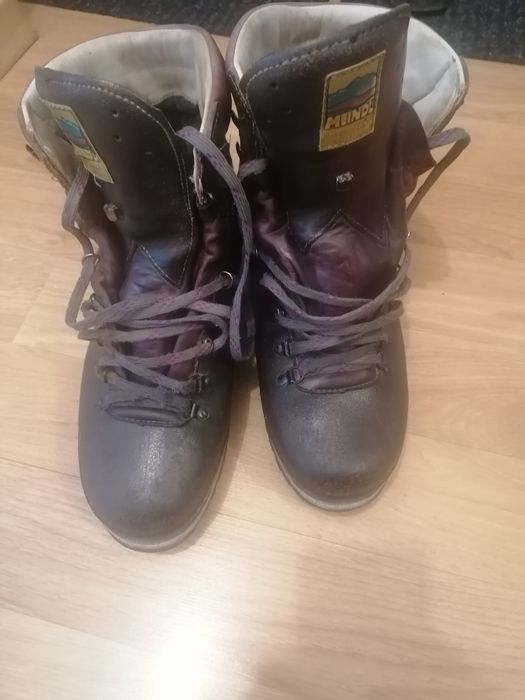 Bocanci iarna tip dublar Meindl