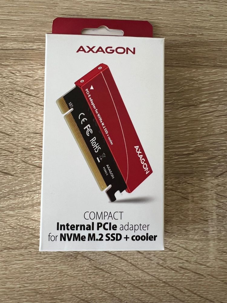 Adaptor PCI-E pentru NVME M.2 SSD
