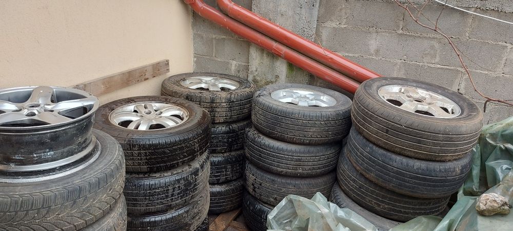 Jante si anv 5x114.3 215 sau235/60/R16 Duster Kia Sportage Tucson 2007