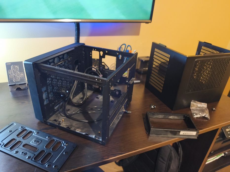 Кутия Cooler Master Elite 110