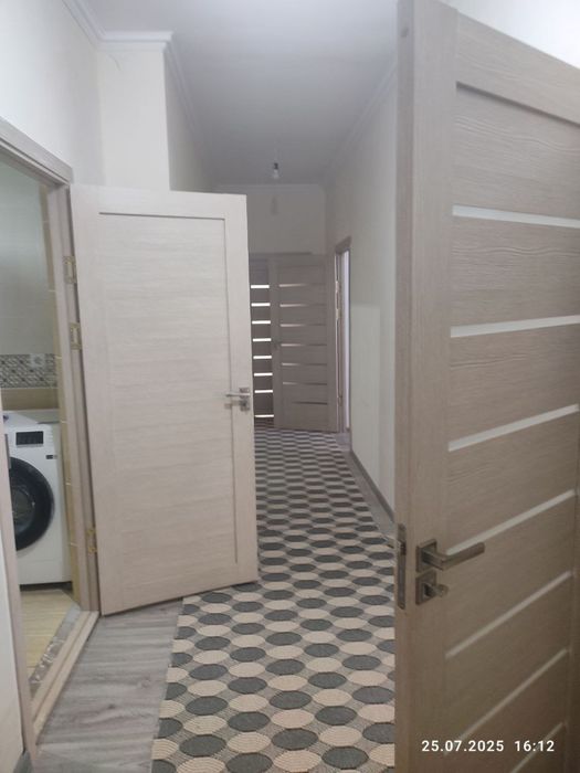 Qarshi citydan 3 xonali xonadon ijaraga beriladi hamma sharoiti bor.