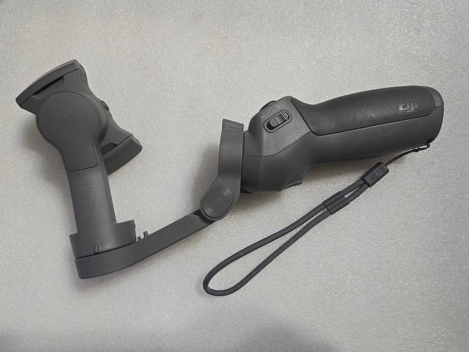 Sistem de Stabilizare Smartphone DJI Osmo Mobile 3 Bluetooth 3 AXE