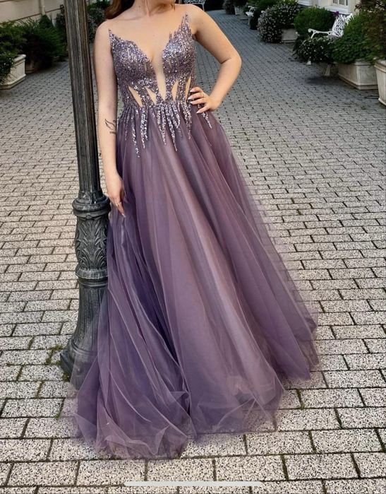 Дизайнерска рокля