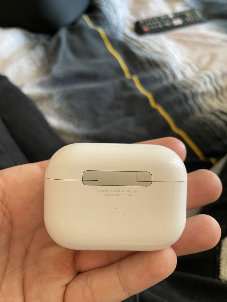 Airpods Pro 2.