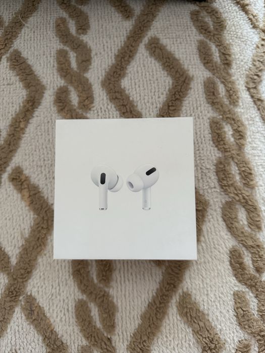 airpods pro 2023