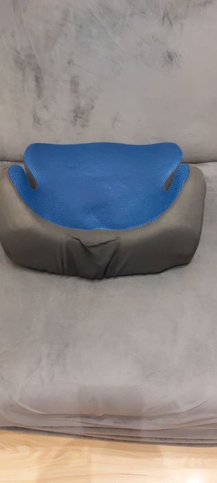 Vând înălțător auto