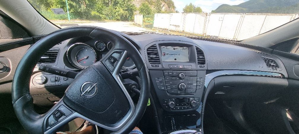 Опел инсигния opel insignia 2.0 dcti