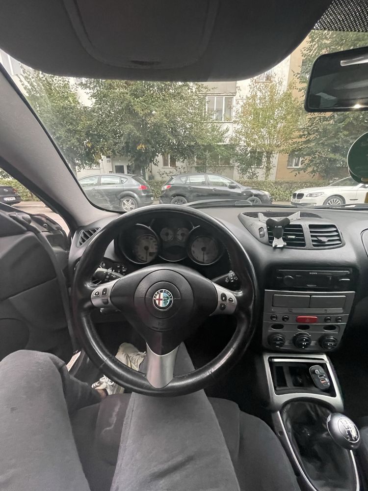 Vînd alfa romeo gt 1.8 twinspark