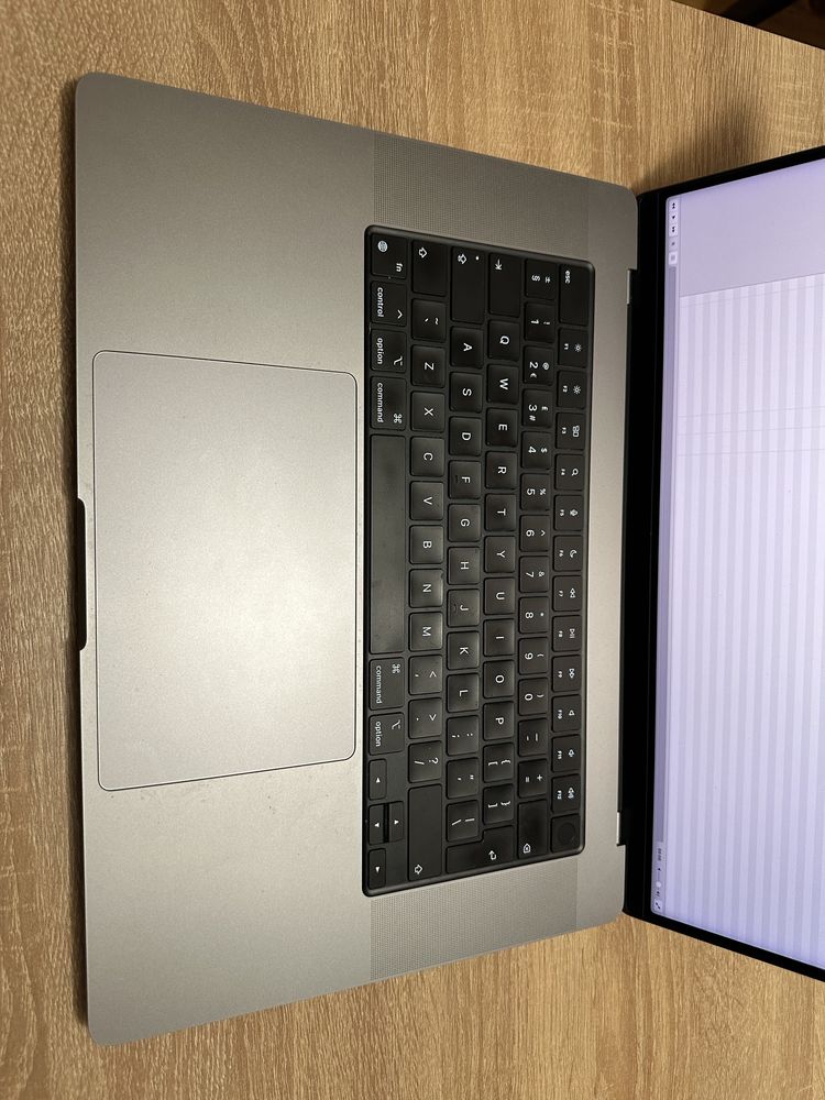 Macbook M1 Pro / 16 RAM / 512GB