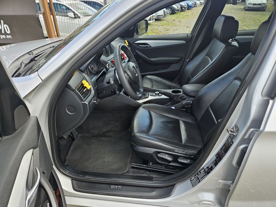 Bmw X1 23D 2.0L/204cp/Navigatie/Camera/Bi-Xenon/Credit/Garanție