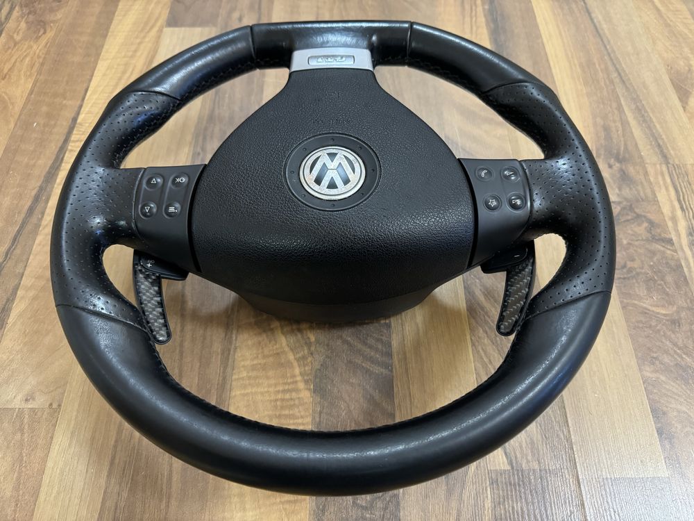 Оригинален скосен GTI мулти волан с пера за Vw