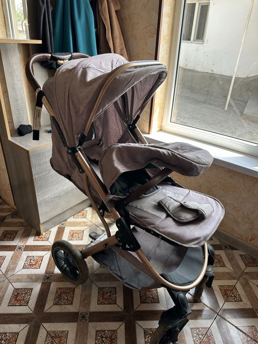 Коляска в хорошем состоянии