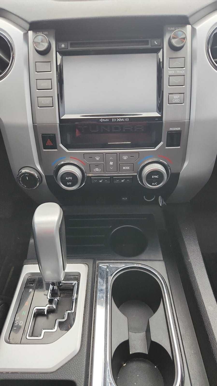 2015 Toyota Tundra Limited Crewmax Piele/ INMATRICULATA / ram