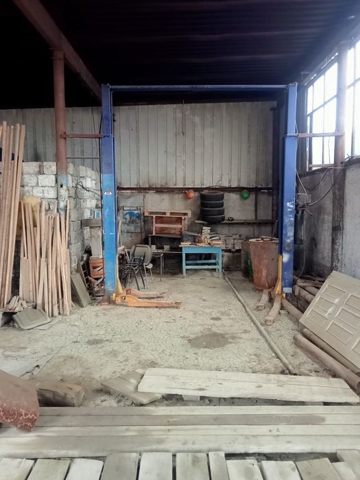 Продам подъемник б/у