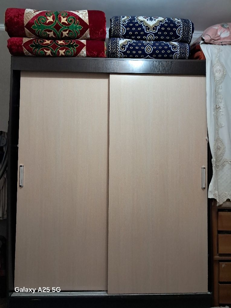 Купе шкаф и кравати
