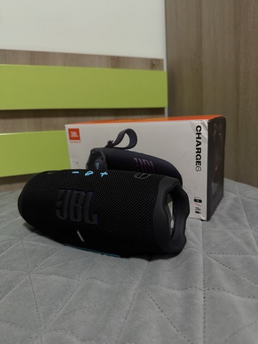 Se vinde jbl charge 6