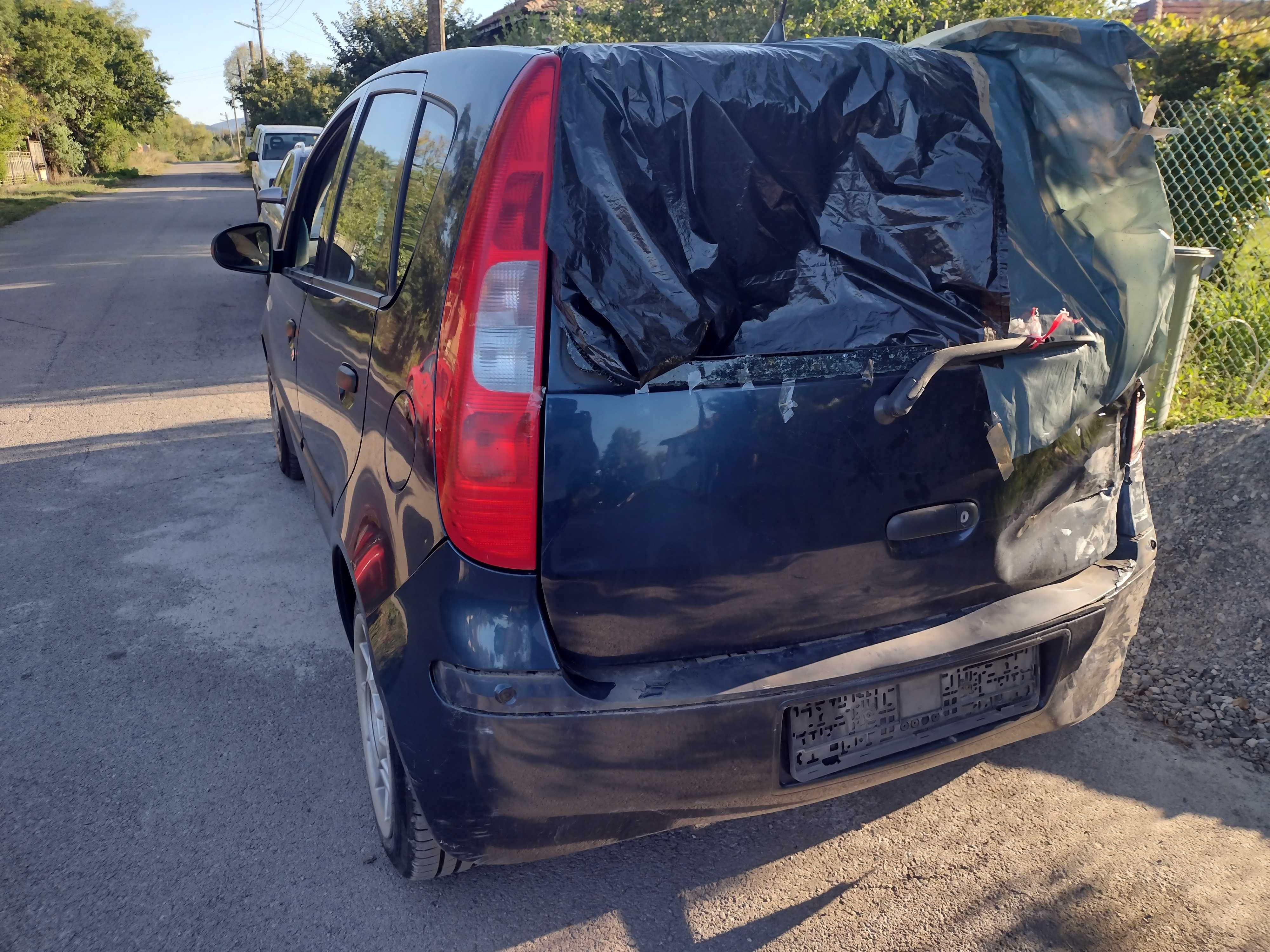 Mitsubishi Colt 1.1 на части