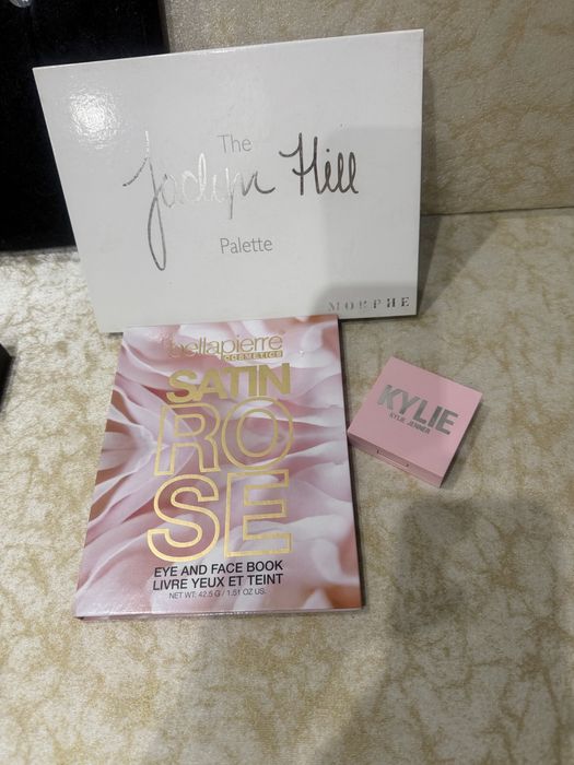 Гримове на MAC, нови и някой малко използвани