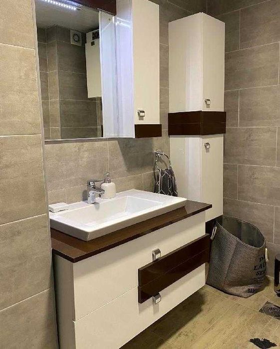 Дава се под наем Двустаен апартамент в Бургас, Изгрев - 54 кв.м за 255 € - Снимка #4