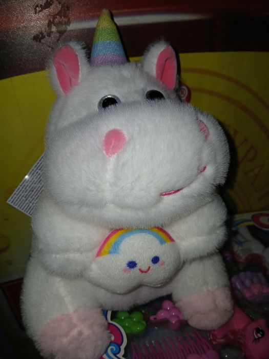 Продам! Новый. Игрушки.  Единорог.