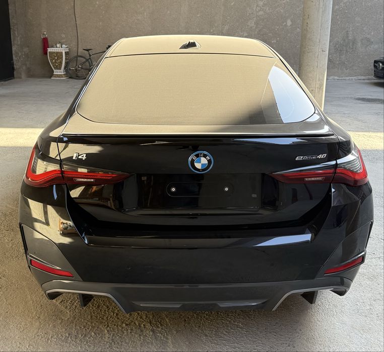 Bmw I4 edive40 М покет Германия