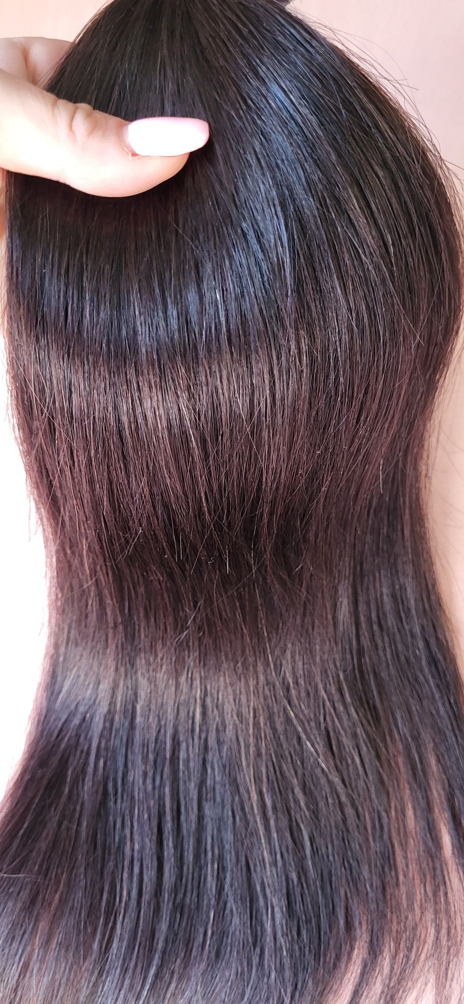 Естествена коса (почти черна)