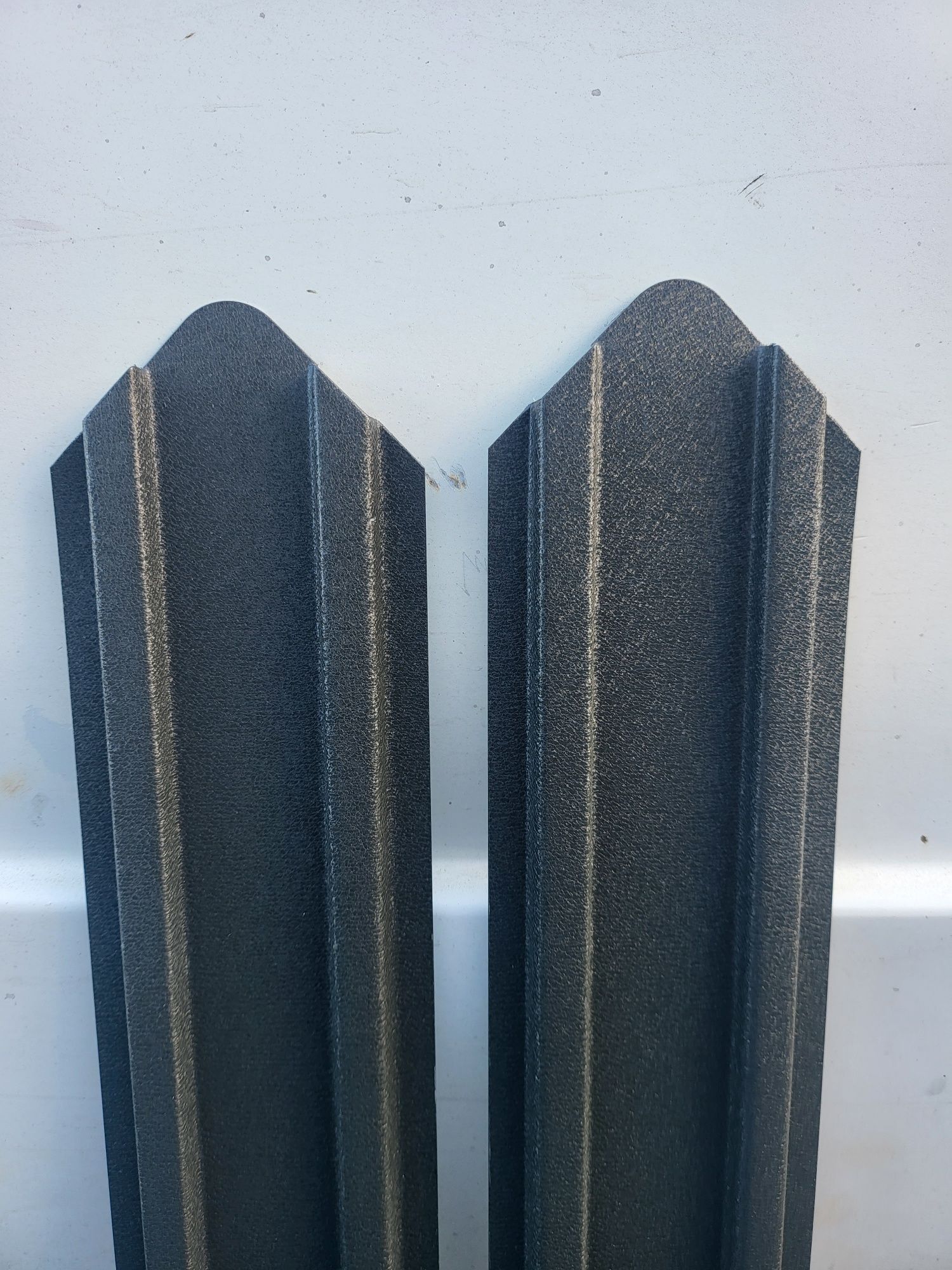 Sipca metalica la pret de producător gri mat,maro mat 0,5 gr