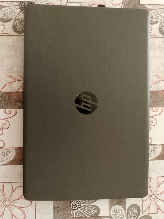 НР компютер.  Холати идеал