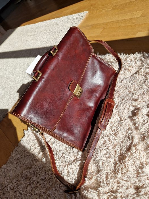 Servieta piele naturala italieneasca vachetta cognac