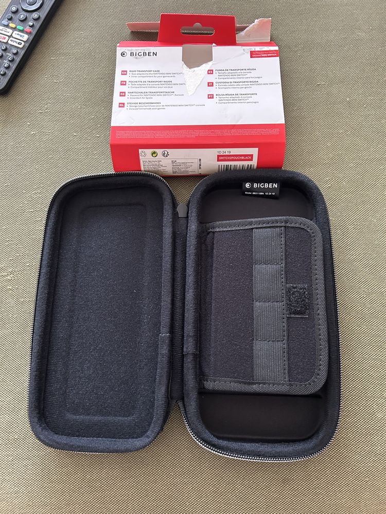 Nintendo switch mini case