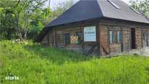 Casa Traditionala din lemn, in Bucovina! Zona Turistica - Cacica!
