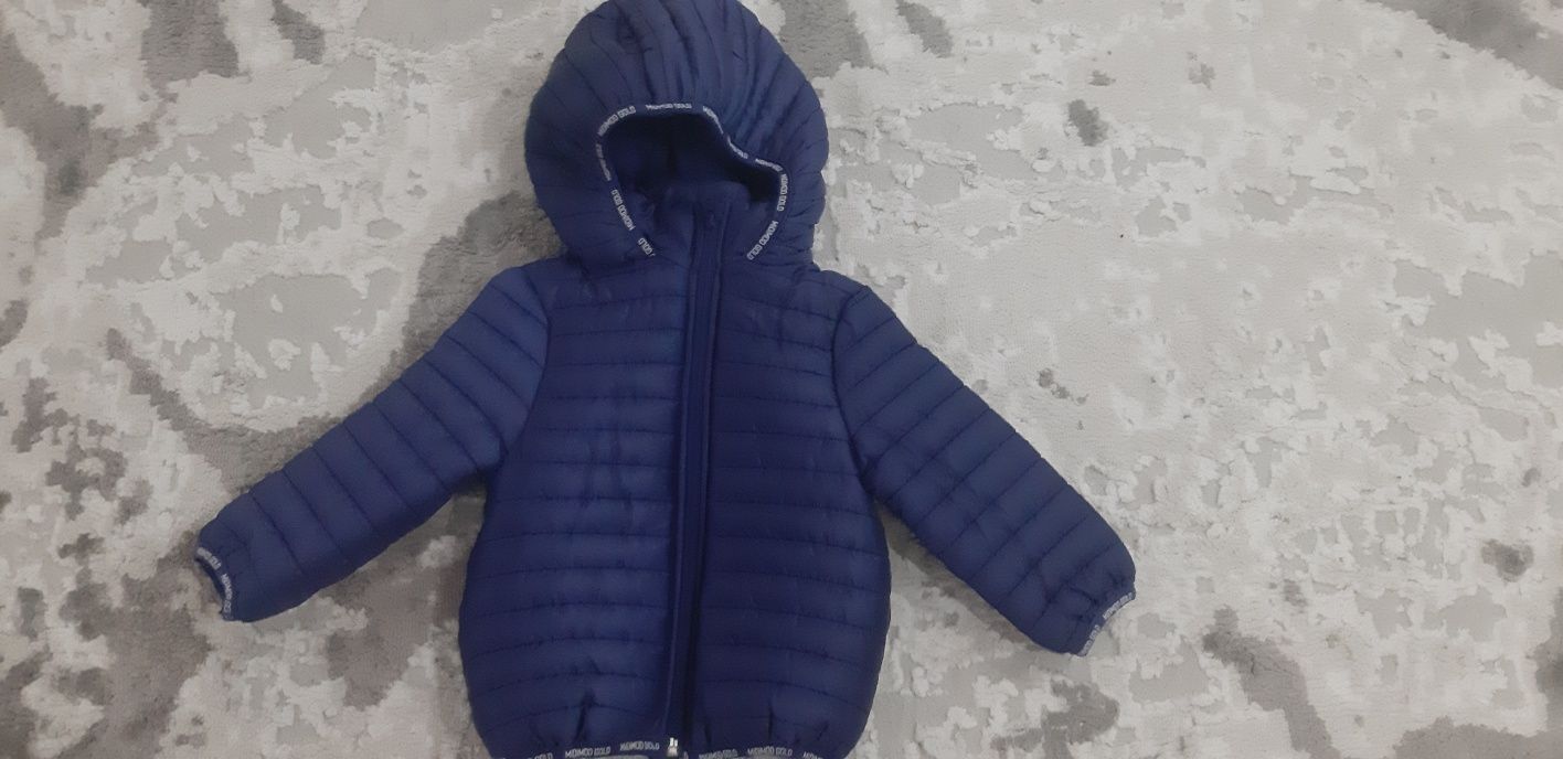 Толстовка и куртки на ребенка