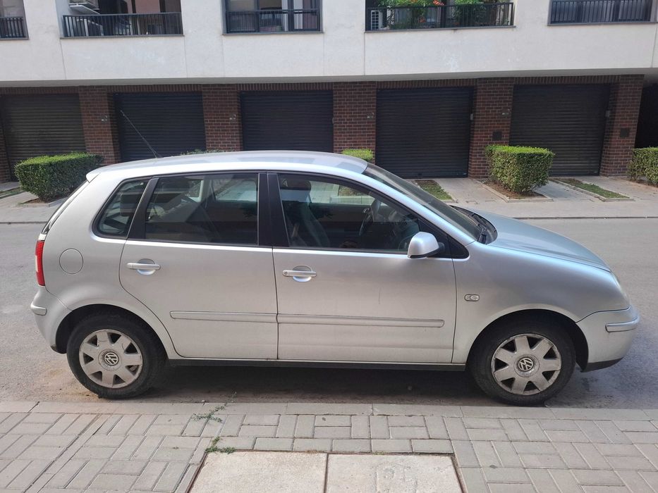 Кола VW Polo 2005