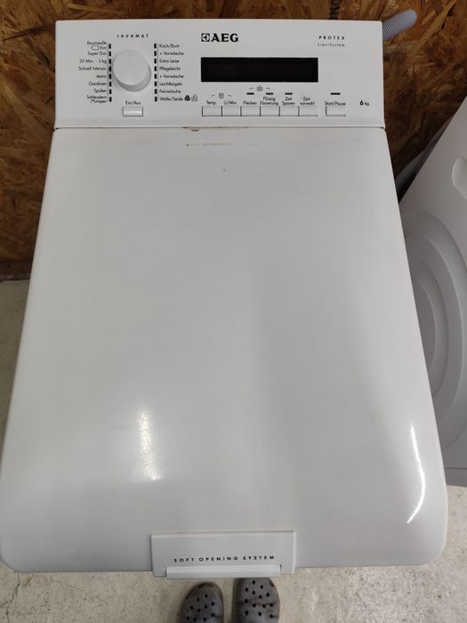 Masina de spalat AEG cu incarcare verticala de 6 kg