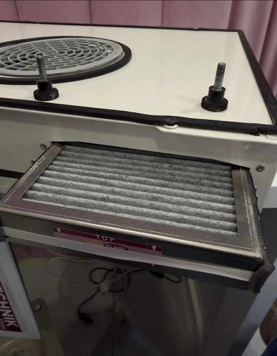 Aspirator de praf masa manichiura Taifun 1 Premium