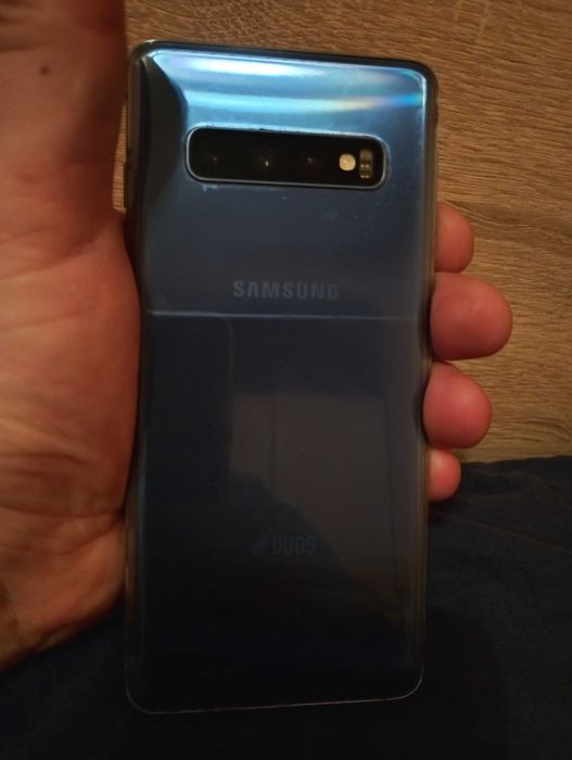Samsung galaxy s10 128 GB