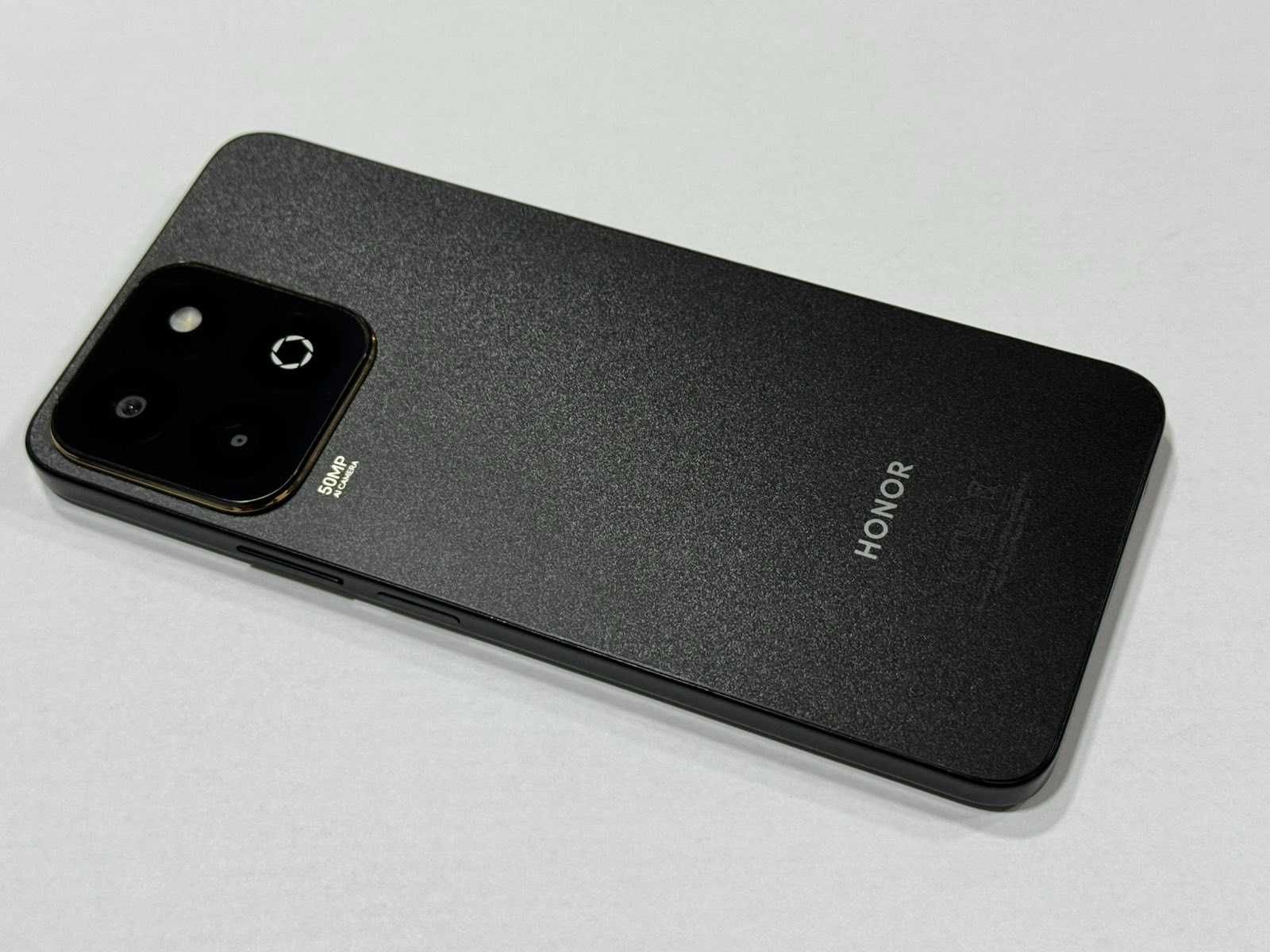 Honor 200 Smart 5G 256GB 4GB RAM Dual