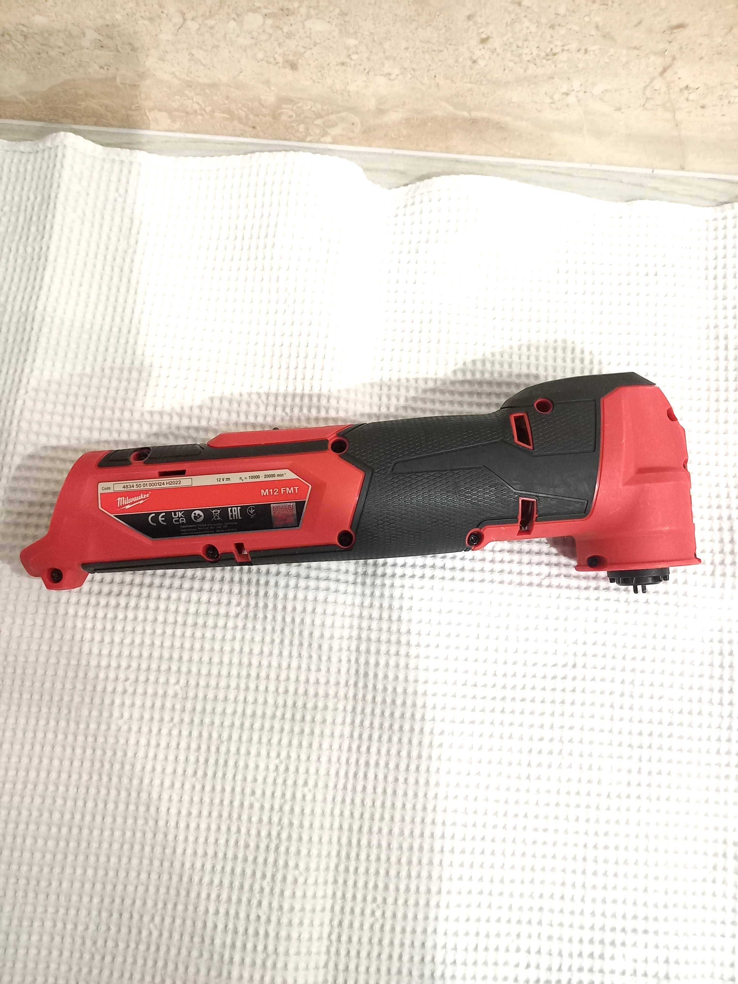 Multifunccional Milwaukee M12 FMT