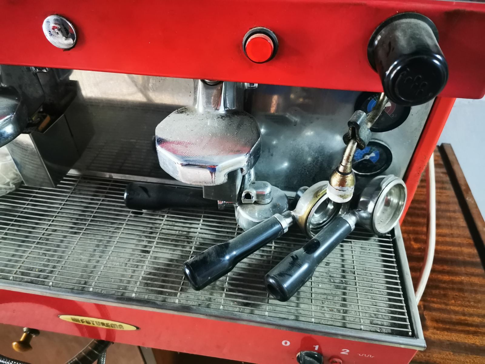 Професионална кафе машина Futurema