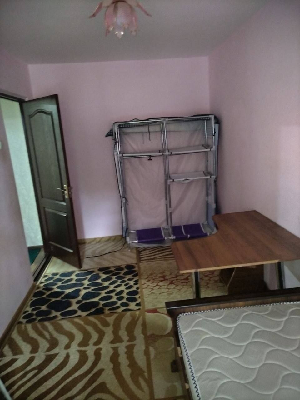 Chilonzor 9 kvartal 23 Dom 2 kishi kerak narxi 700 ming