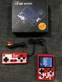 Конзола тип Game Boy и джойстик SUP 8 бита, 400 вградени игри