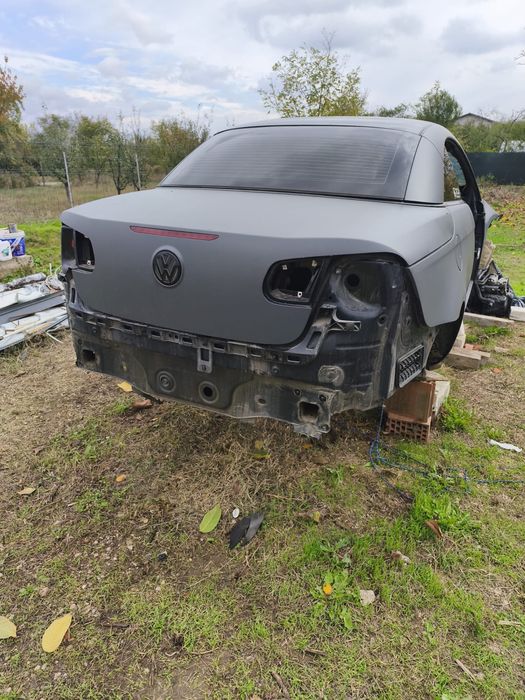 Dezmembrez volkswagen eos