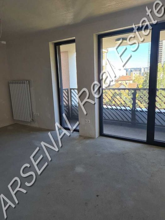 Тристаен апартамент за продажба, Зона Б5-3