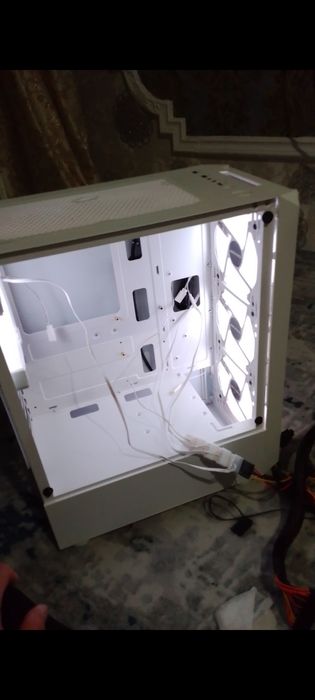 Продаётся кейс ПК