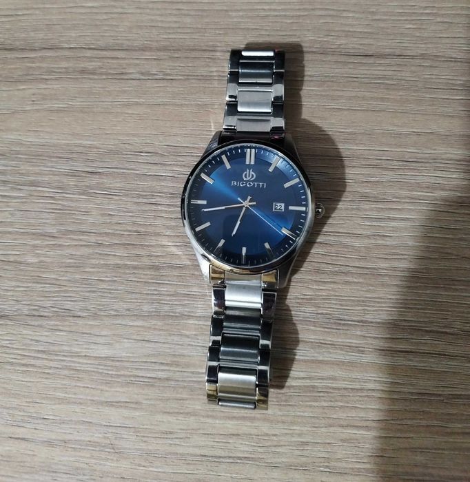 Ръчен мъжки часовник