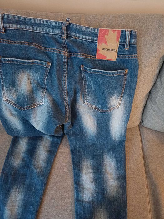 Стилни мъжки дънки дискларет