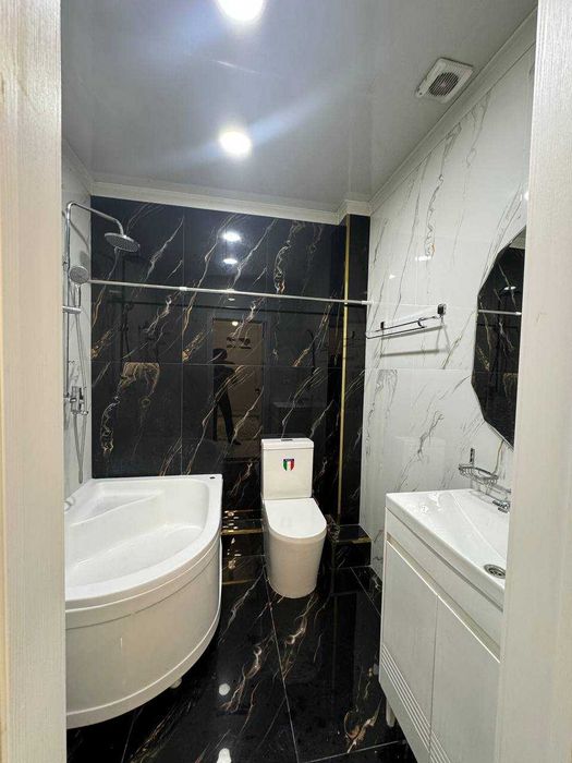 Новостройка 1/1/10 евро квартира 42м2: Чиланзар СРОЧНАЯ ПРОДАЖА