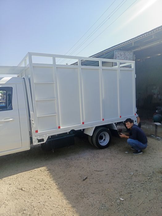 Продаётся шинарей фургон новый