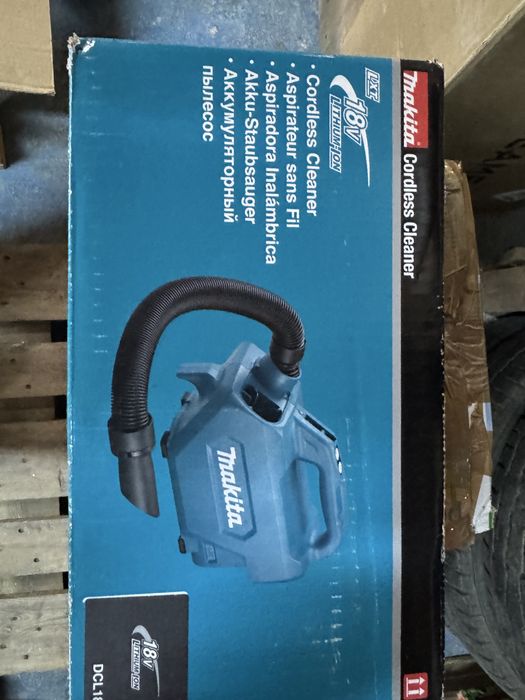 Makita aspirator portabil