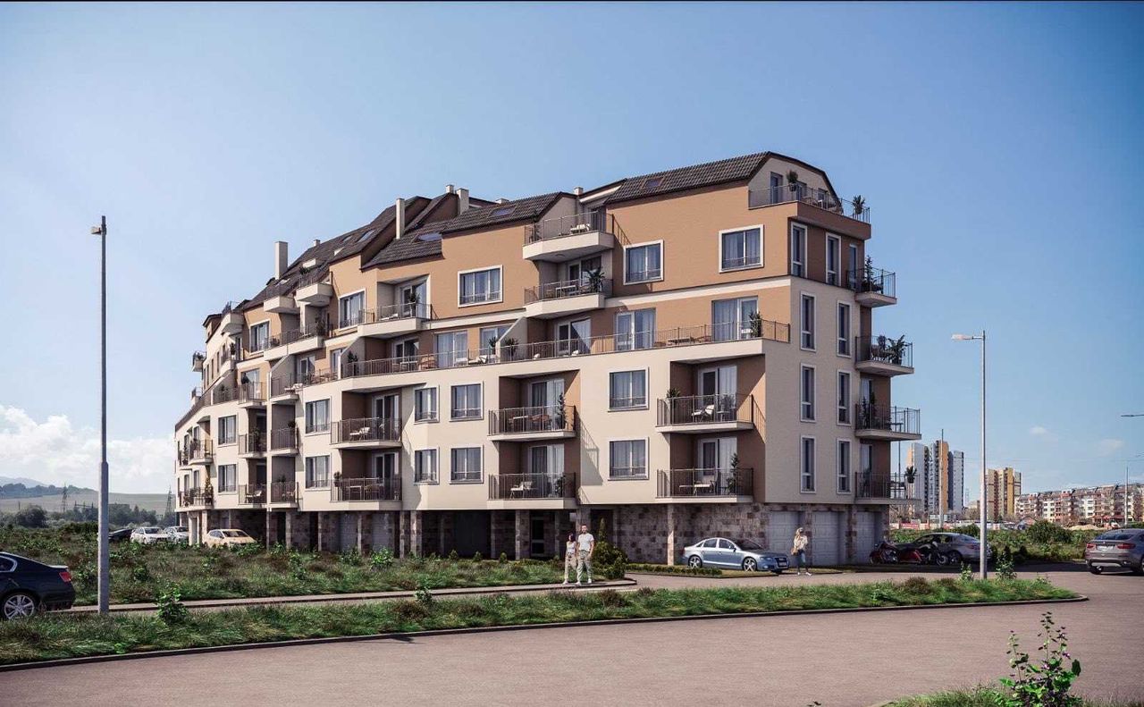 Продава се Тристаен апартамент в Перник, Изток - 100 кв.м за 11 €/кв.м - Снимка #3